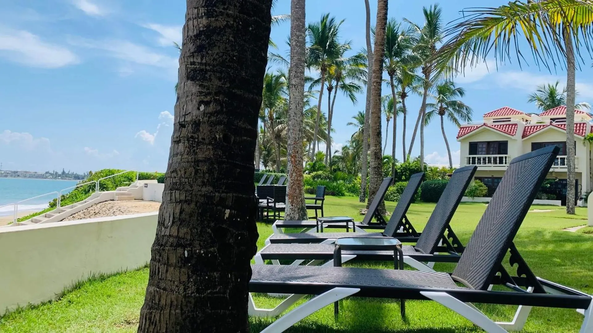 Cabarete Beachfront Condos Nanny Estate A3